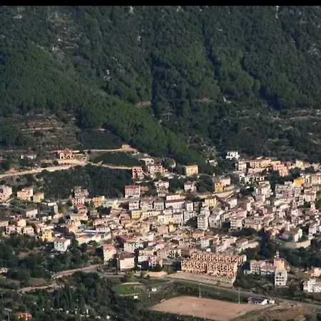 Sa Domu 'eccia Holiday home Urzulei